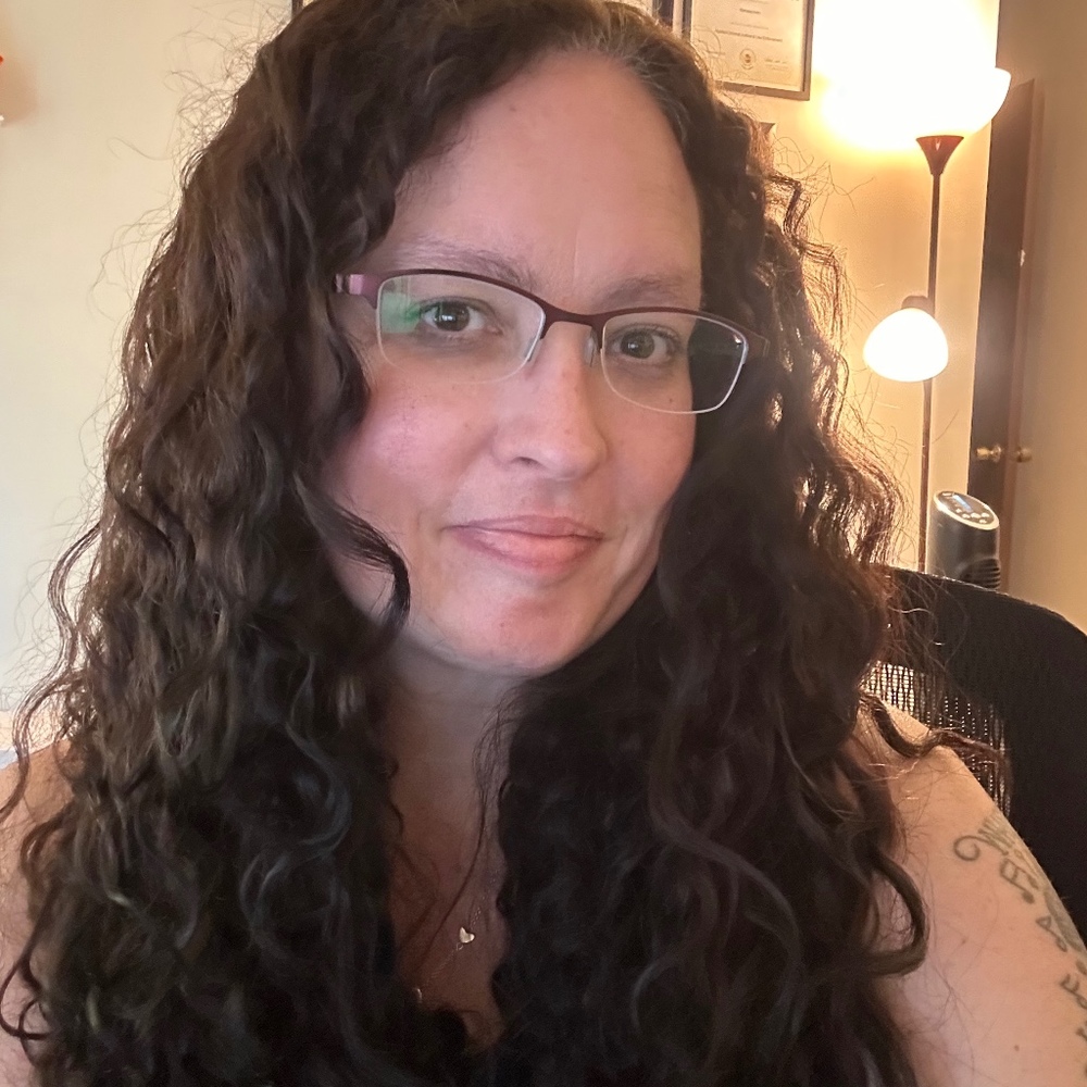 Meet your Posher, Marissa